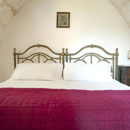 Trulli Sul Vignale In Masseria Santalachicca マルティナ・フランカ エクステリア 写真