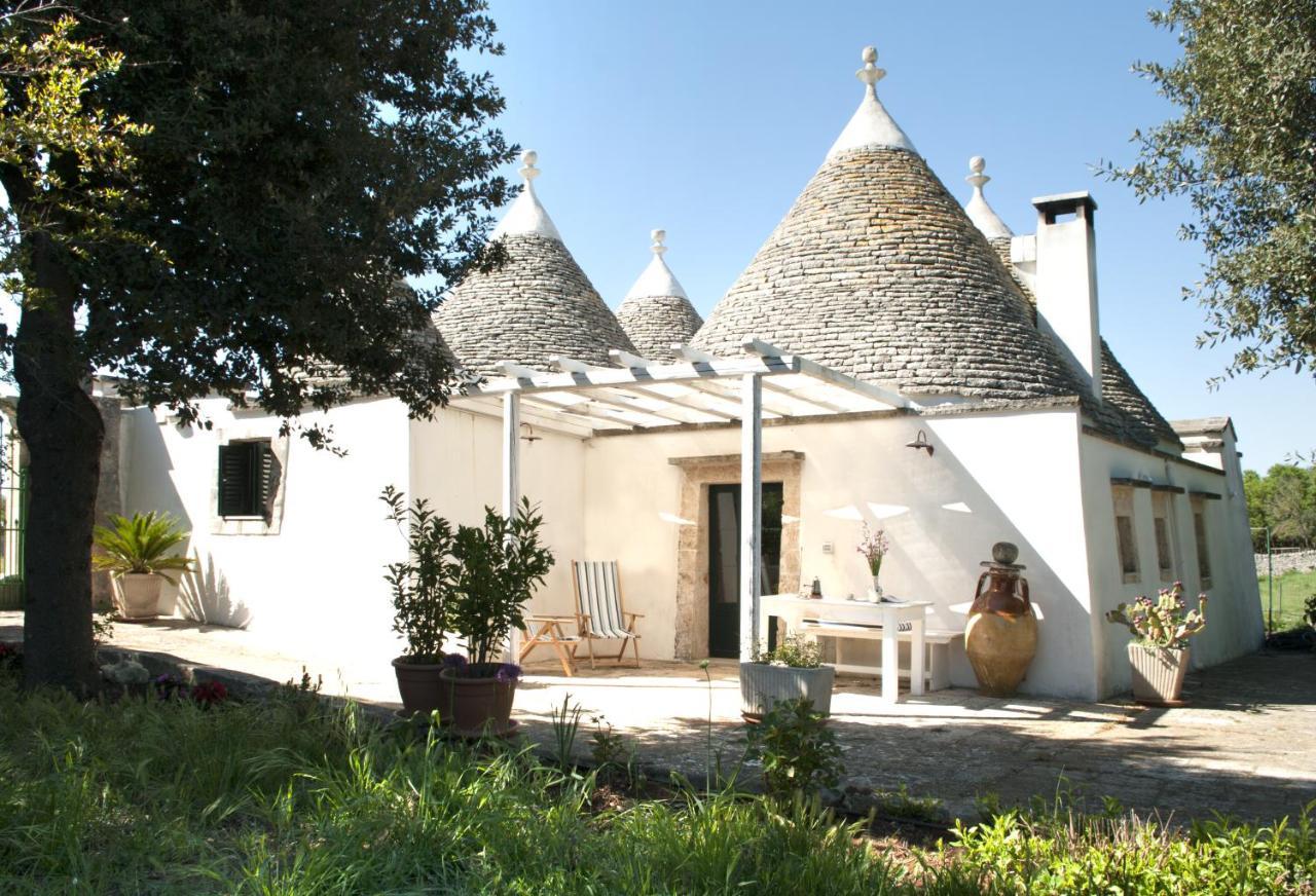 マルティナ・フランカ Trulli Sul Vignale In Masseria Santalachiccaヴィラ エクステリア 写真