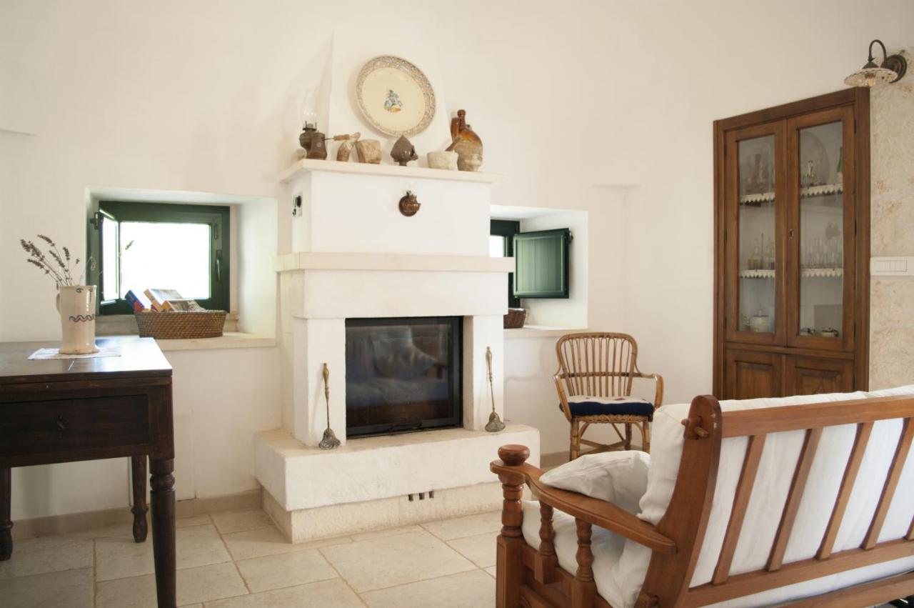 Trulli Sul Vignale In Masseria Santalachicca マルティナ・フランカ エクステリア 写真