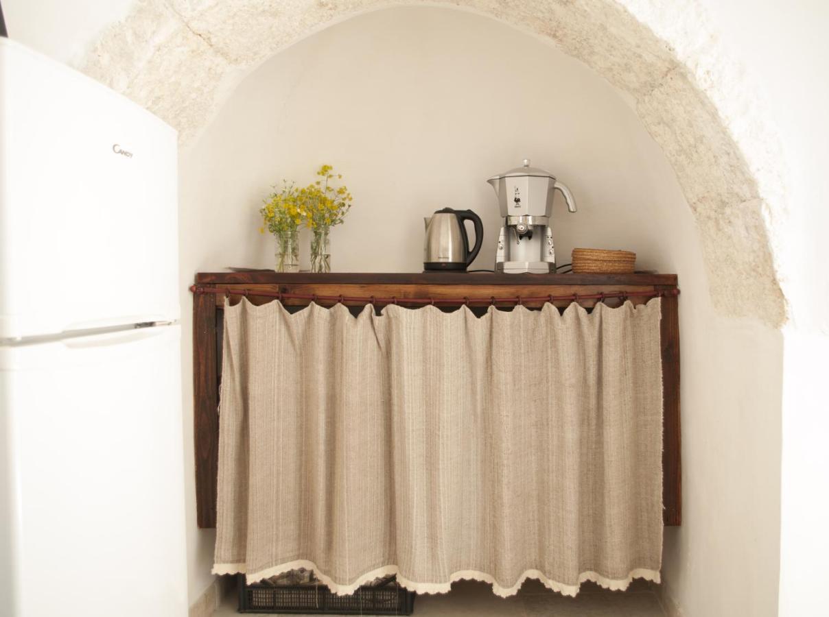 Trulli Sul Vignale In Masseria Santalachicca マルティナ・フランカ エクステリア 写真