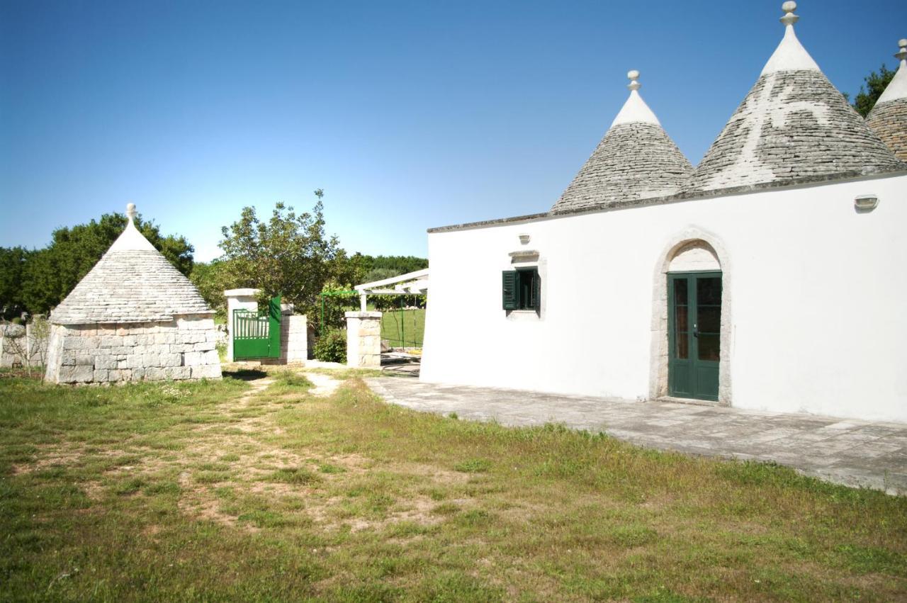 マルティナ・フランカ Trulli Sul Vignale In Masseria Santalachiccaヴィラ エクステリア 写真